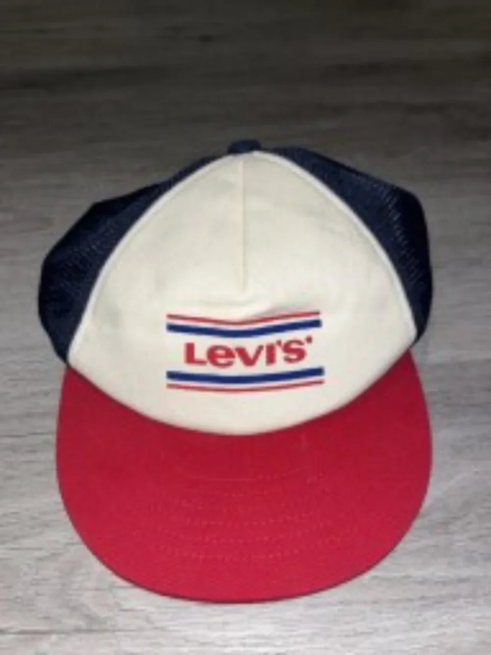 Vintage Levi’s Red White Blue Mesh Trucker Hat Adjustable One Size